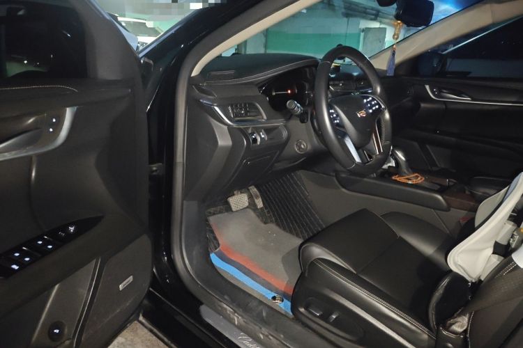 Used Cadillac XTS 2018 28T Tech Edition Driver Seat