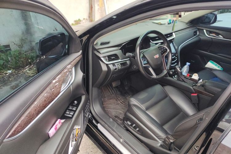 Used Cadillac XTS 2018 28T Elite Edition Driver Seat