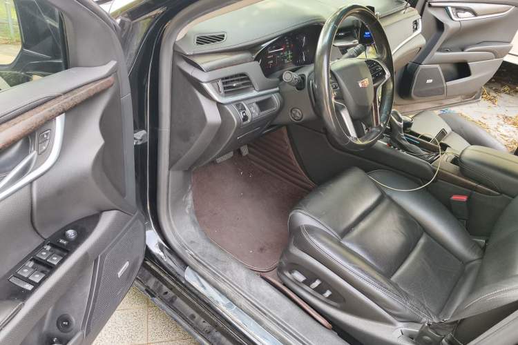 Used Cadillac XTS 2018 28T Elite Edition Driver Seat