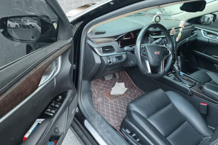 Used Cadillac XTS 2018 28T Elite Edition Driver Seat