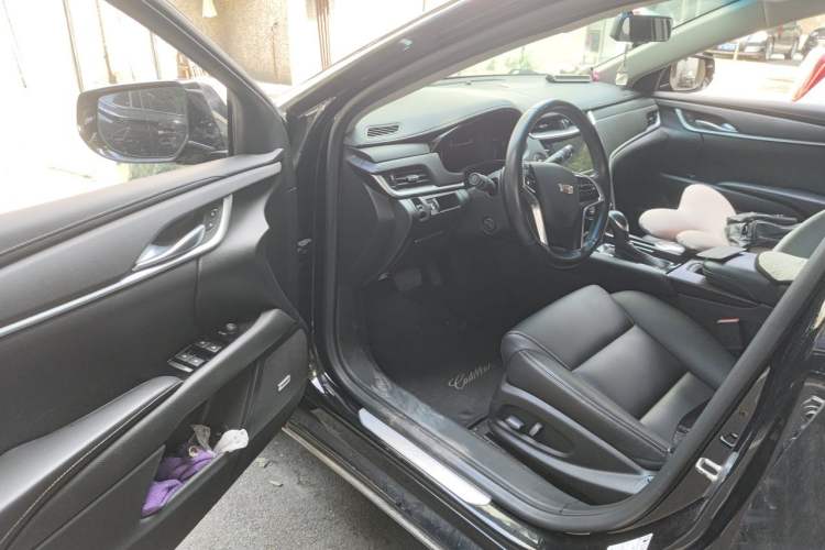 Used Cadillac XTS 2018 28T Tech Edition Driver Seat