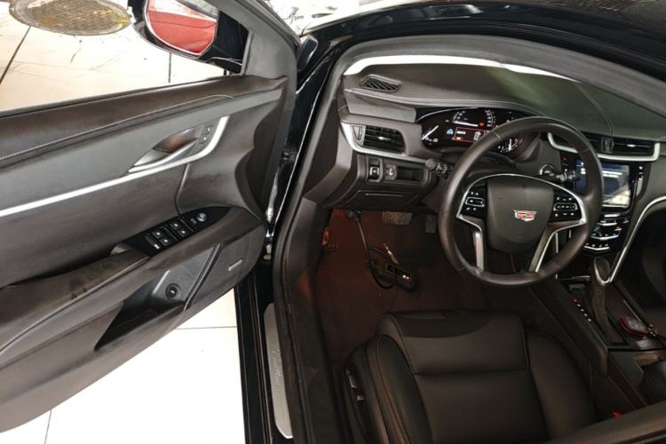 Used Cadillac XTS 2018 28T Tech Edition Driver Seat