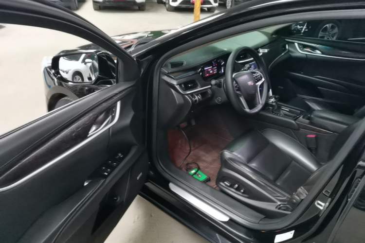 Used Cadillac XTS 2018 28T Elite Edition Driver Seat