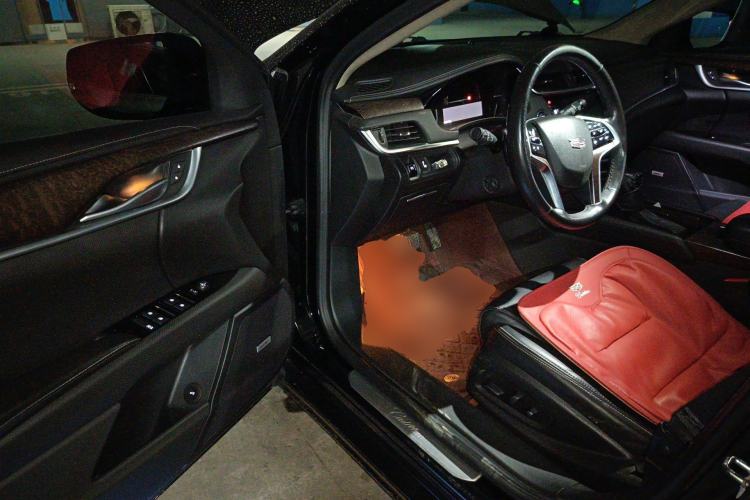 Used Cadillac XTS 2018 28T Elite Edition Driver Seat