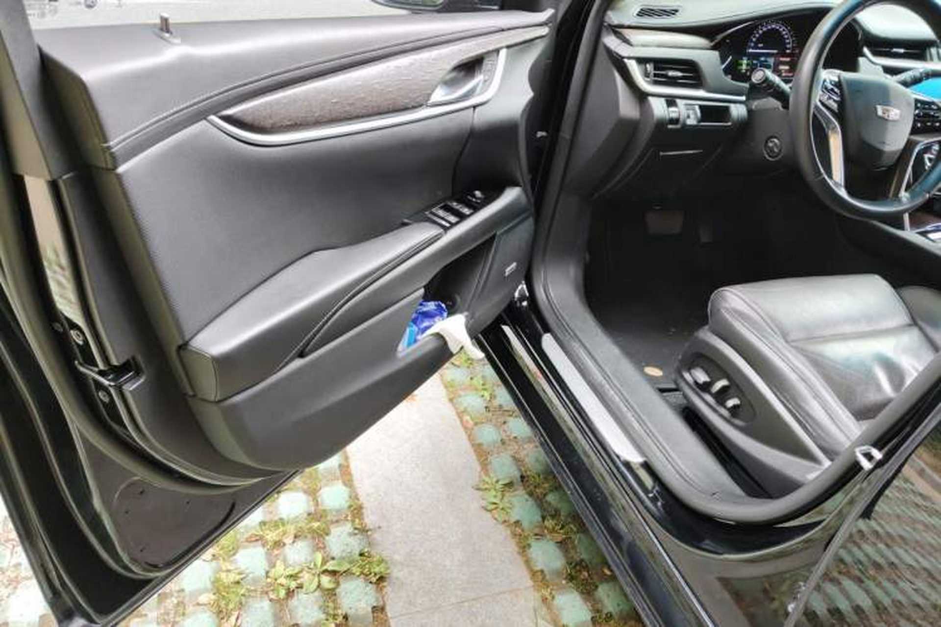 Used Cadillac XTS 2018 28T Elite Edition Driver Seat