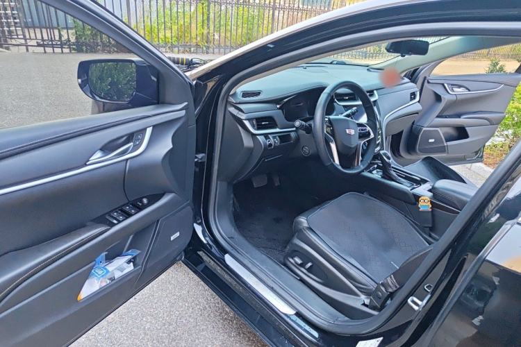 Used Cadillac XTS 2018 28T Tech Edition Driver Seat