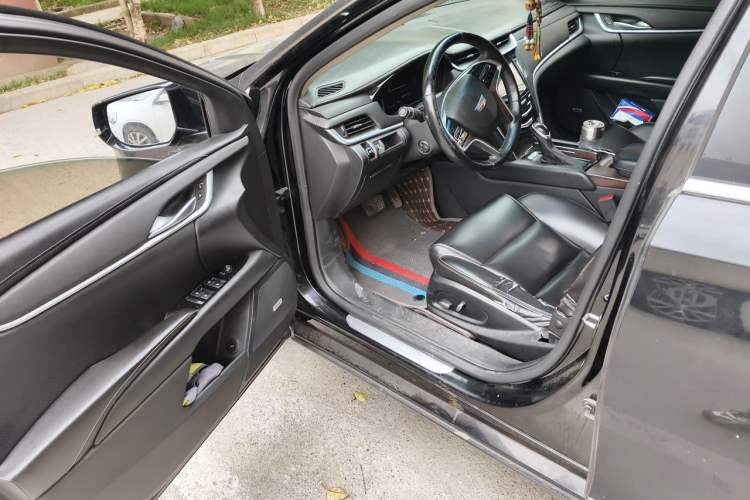 Used Cadillac XTS 2018 28T Tech Edition Driver Seat