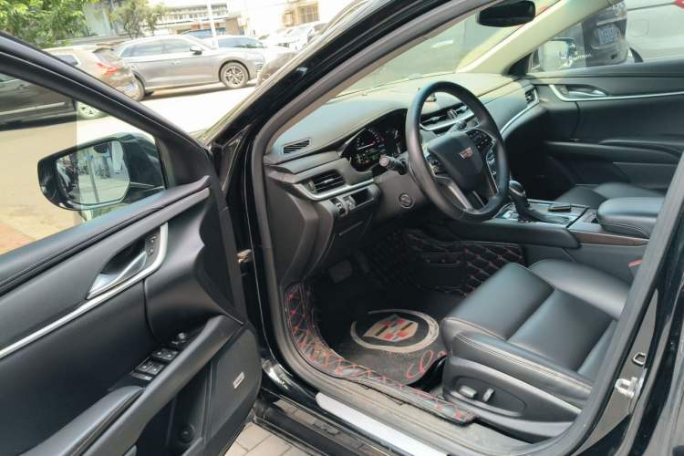 Used Cadillac XTS 2018 28T Tech Edition Driver Seat