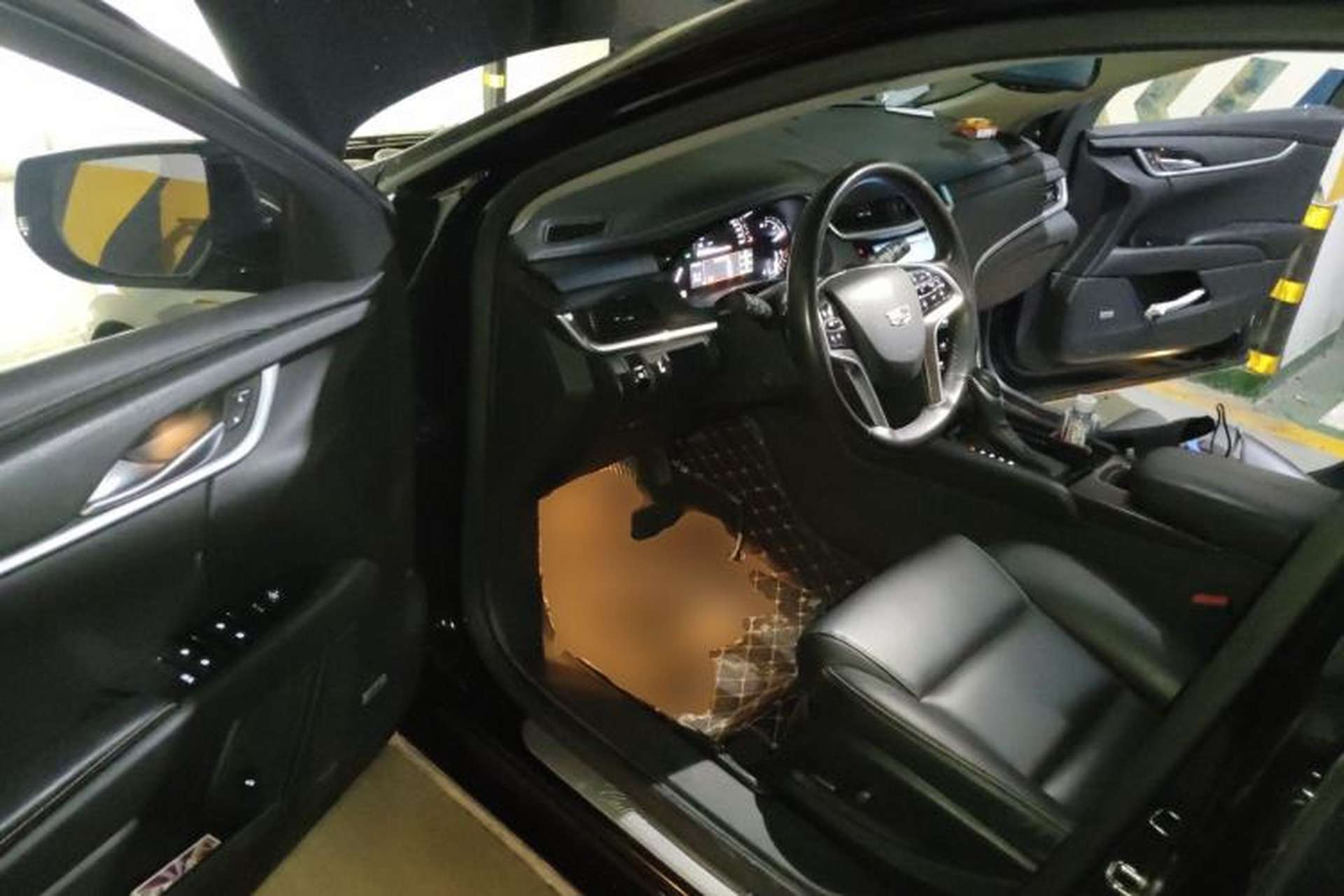 Used Cadillac XTS 2018 28T Tech Edition Driver Seat