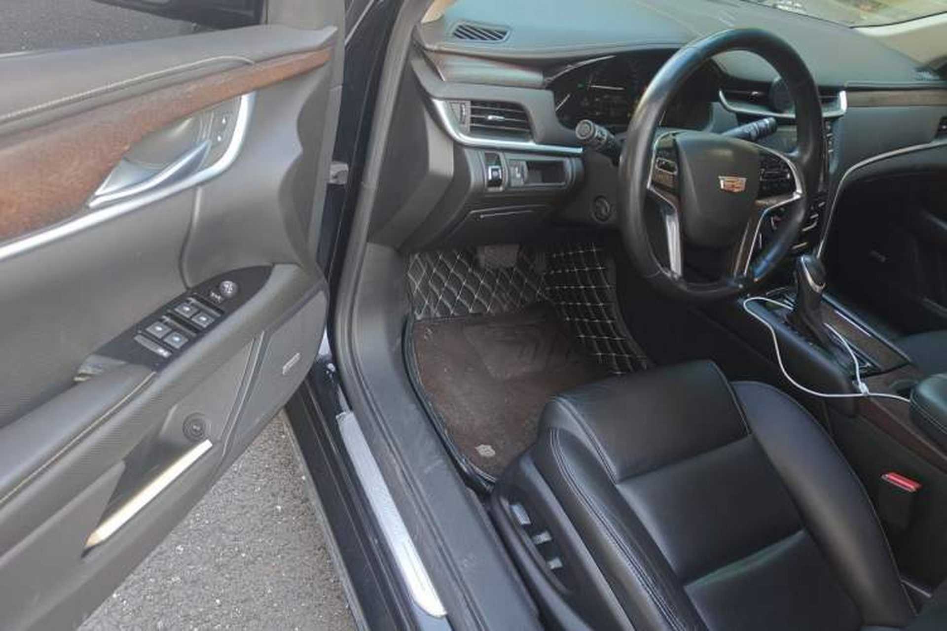 Used Cadillac XTS 2018 28T Elite Edition Driver Seat
