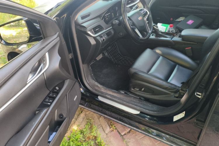 Used Cadillac XTS 2018 28T Tech Edition Driver Seat