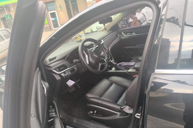 Used Cadillac XTS 2018 28T Tech Edition Driver Seat