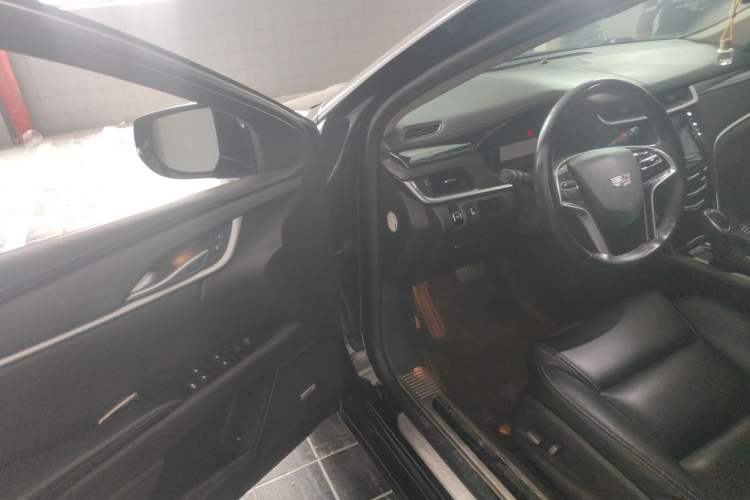 Used Cadillac XTS 2018 28T Tech Edition Driver Seat