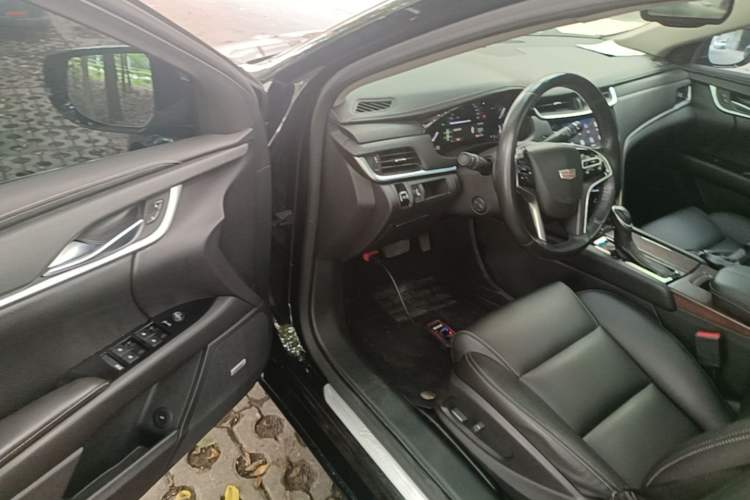 Used Cadillac XTS 2018 28T Tech Edition Driver Seat