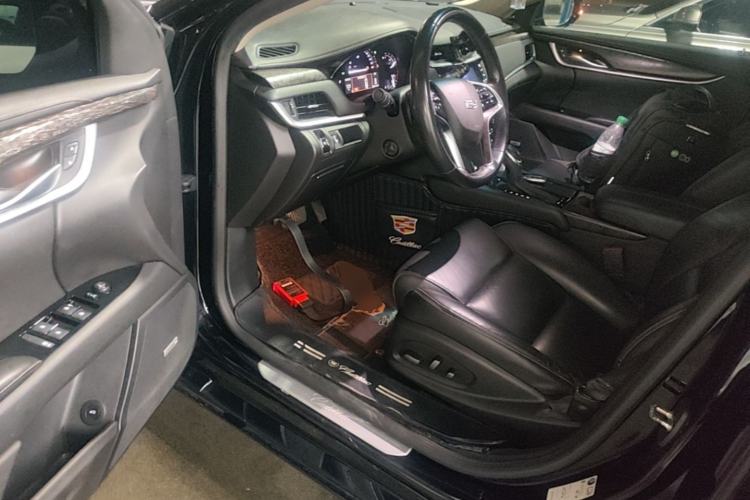 Used Cadillac XTS 2018 28T Elite Edition Driver Seat