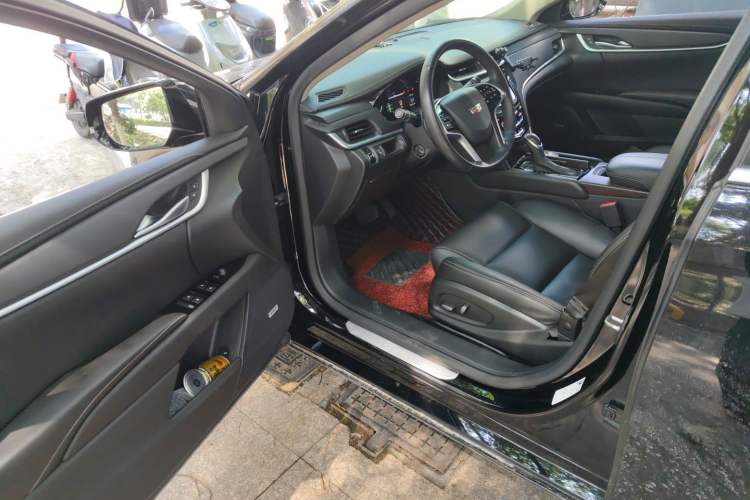 Used Cadillac XTS 2018 28T Tech Edition Driver Seat