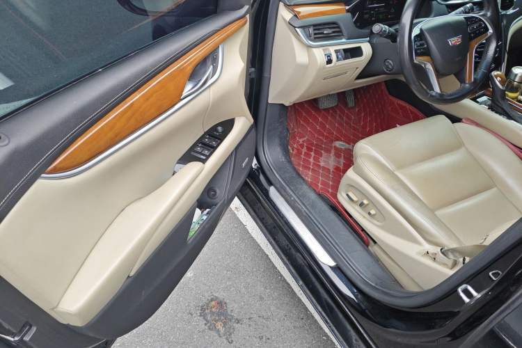 Used Cadillac XTS 2018 28T Elite Edition Driver Seat