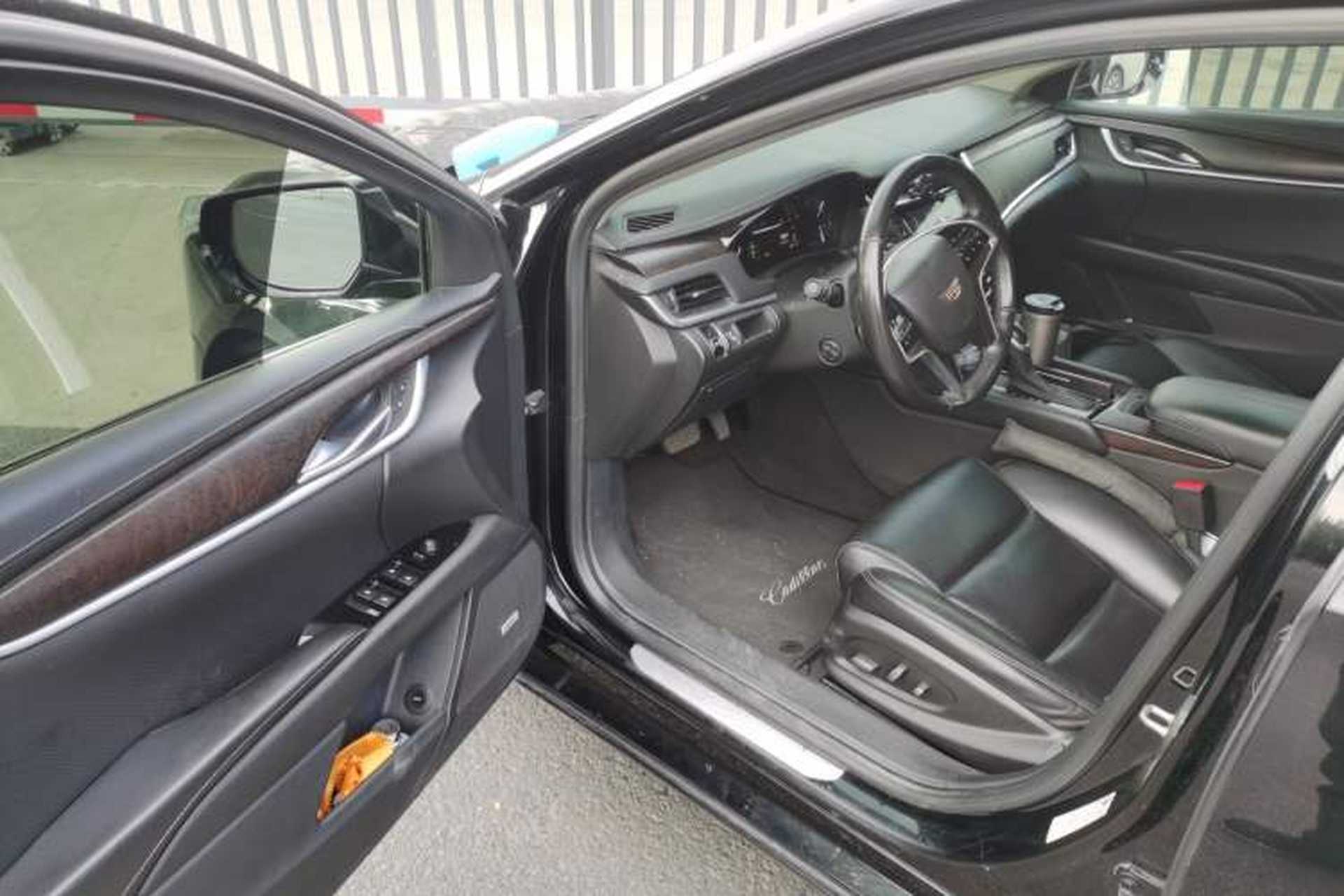 Used Cadillac XTS 2018 28T Elite Edition Driver Seat