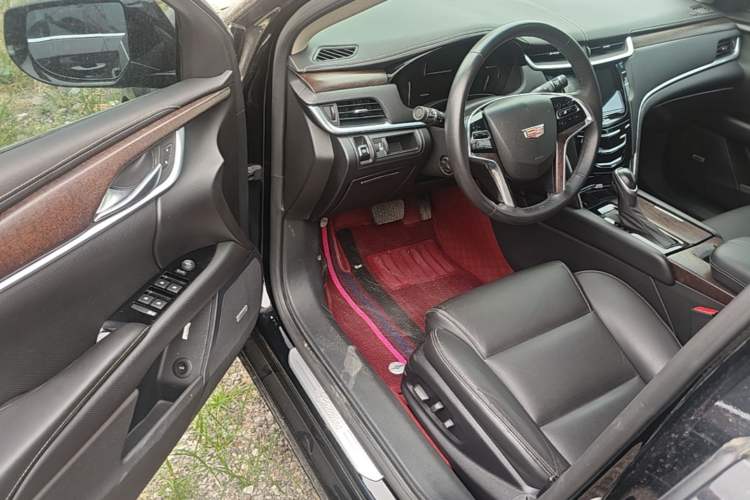 Used Cadillac XTS 2018 28T Elite Edition Driver Seat