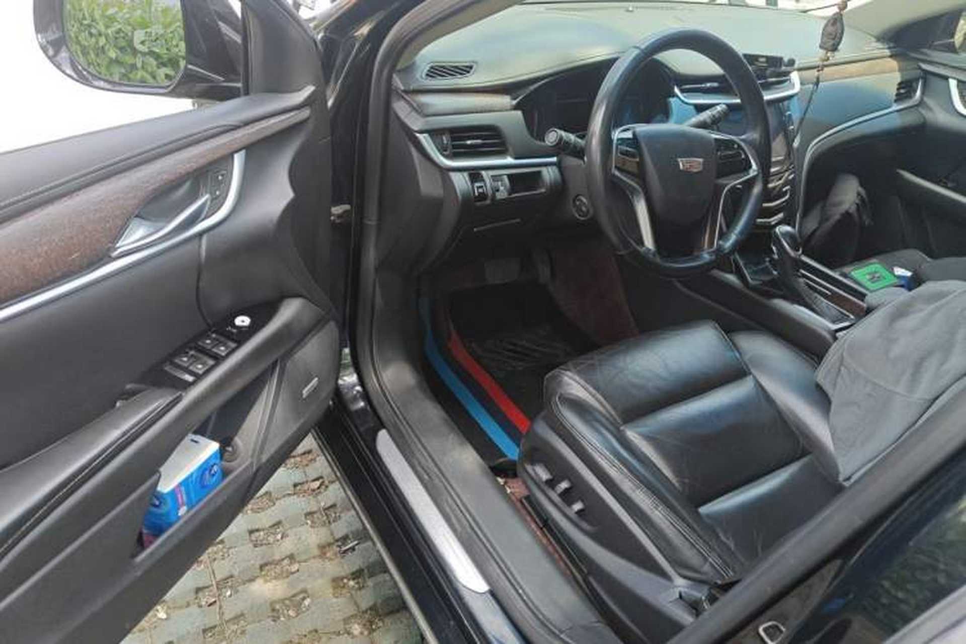 Used Cadillac XTS 2018 28T Elite Edition Driver Seat