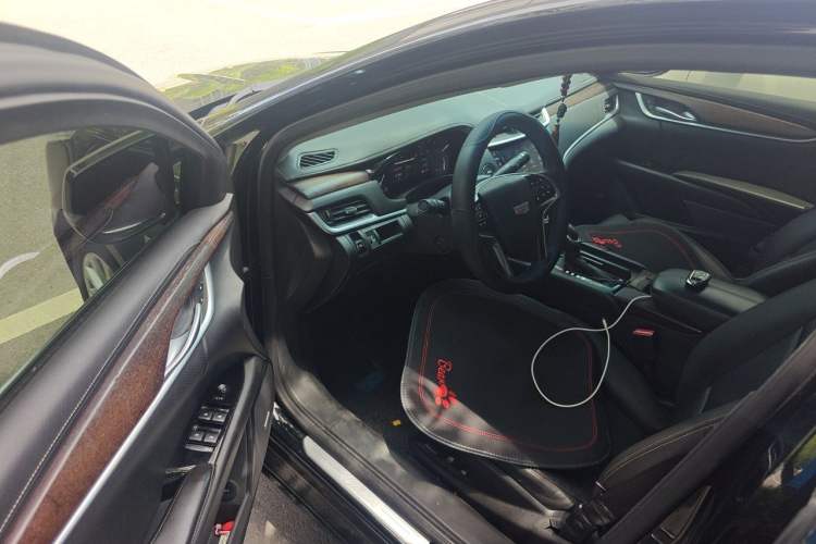 Used Cadillac XTS 2018 28T Elite Edition Driver Seat