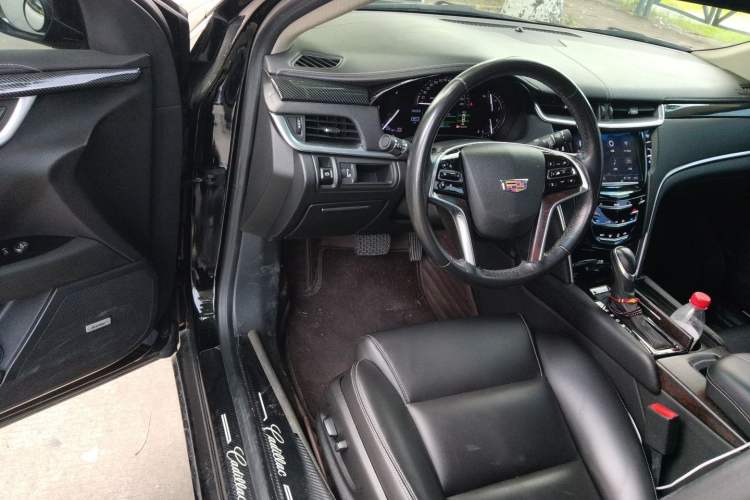 Used Cadillac XTS 2018 28T Tech Edition Driver Seat