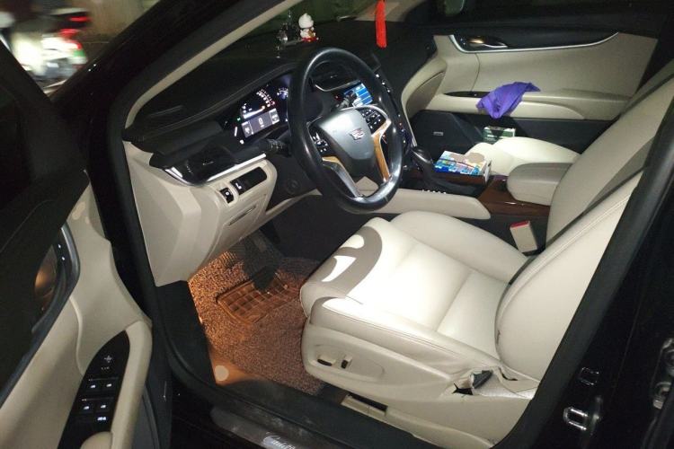 Used Cadillac XTS 2018 28T Tech Edition Driver Seat