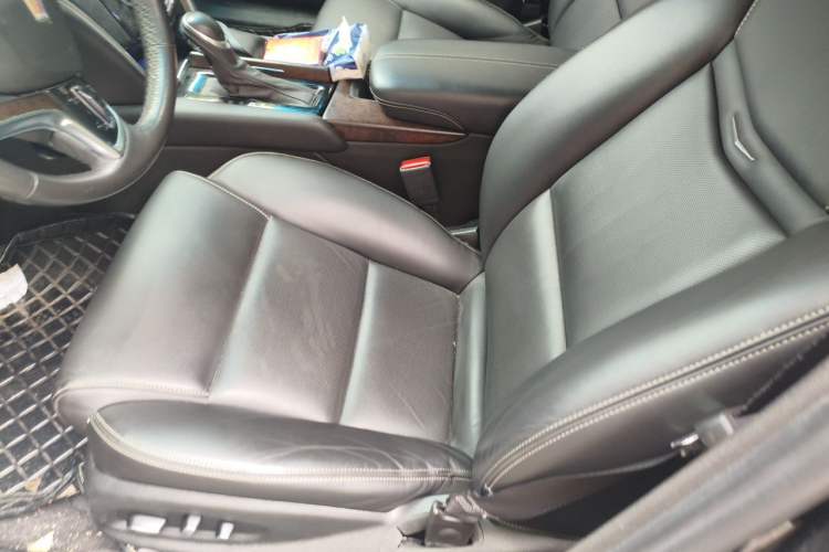 Used Cadillac XTS 2018 28T Elite Edition Driver Seat