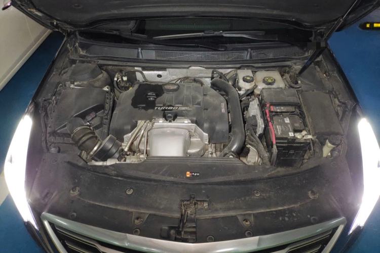 Used Cadillac XTS 2018 28T Tech Edition Engine Bay