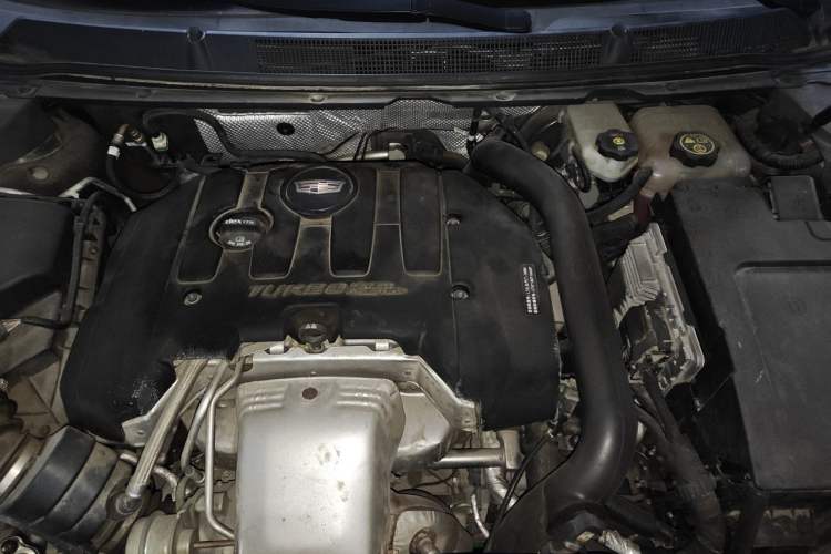 Used Cadillac XTS 2018 28T Elite Edition Engine Bay