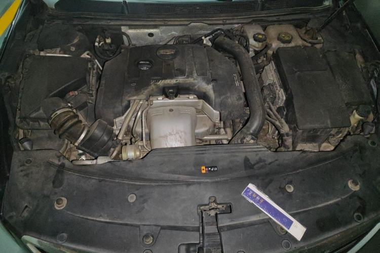 Used Cadillac XTS 2018 28T Elite Edition Engine Bay