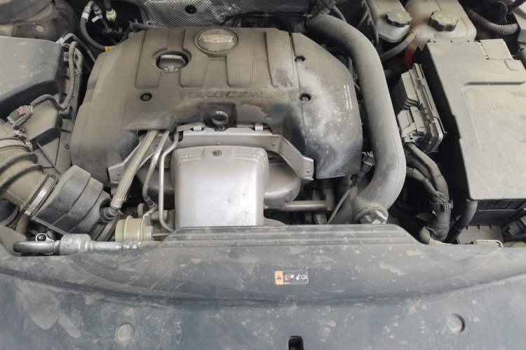 Used Cadillac XTS 2018 28T Elite Edition Engine Bay