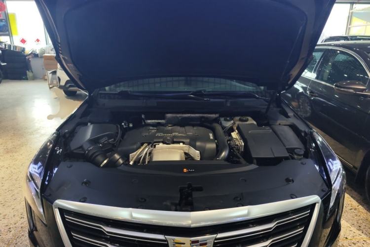 Used Cadillac XTS 2018 28T Tech Edition Engine Bay