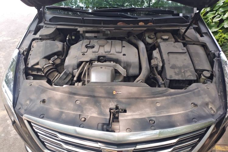 Used Cadillac XTS 2018 28T Elite Edition Engine Bay