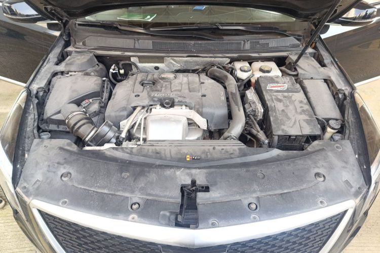 Used Cadillac XTS 2018 28T Elite Edition Engine Bay