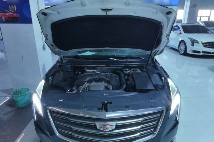 Used Cadillac XTS 2018 28T Luxury Edition Engine Bay
