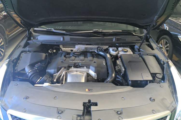 Used Cadillac XTS 2018 28T Elite Edition Engine Bay