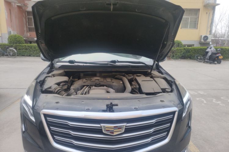 Used Cadillac XTS 2018 28T Elite Edition Engine Bay
