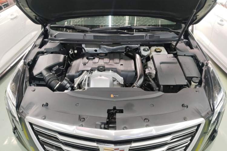 Used Cadillac XTS 2018 28T Tech Edition Engine Bay