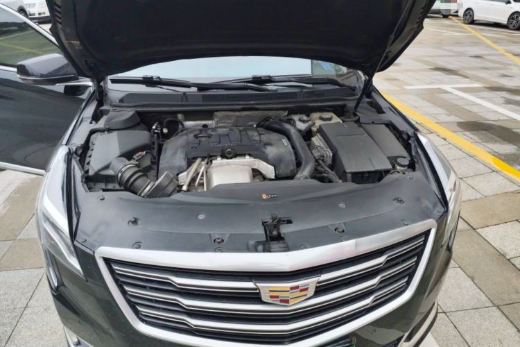 Used Cadillac XTS 2018 28T Elite Edition Engine Bay