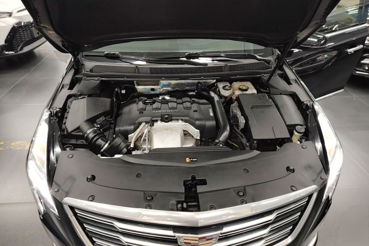Used Cadillac XTS 2018 28T Tech Edition Engine Bay