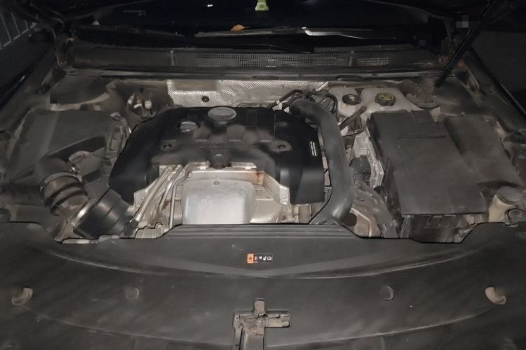 Used Cadillac XTS 2018 28T Elite Edition Engine Bay