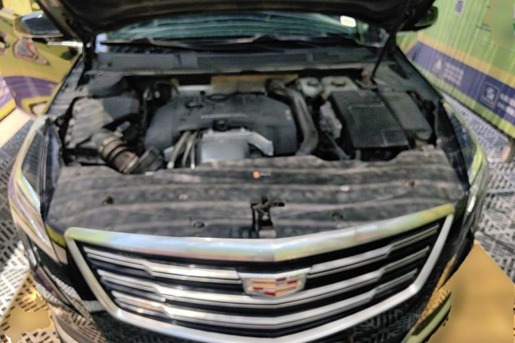 Used Cadillac XTS 2018 28T Tech Edition Engine Bay