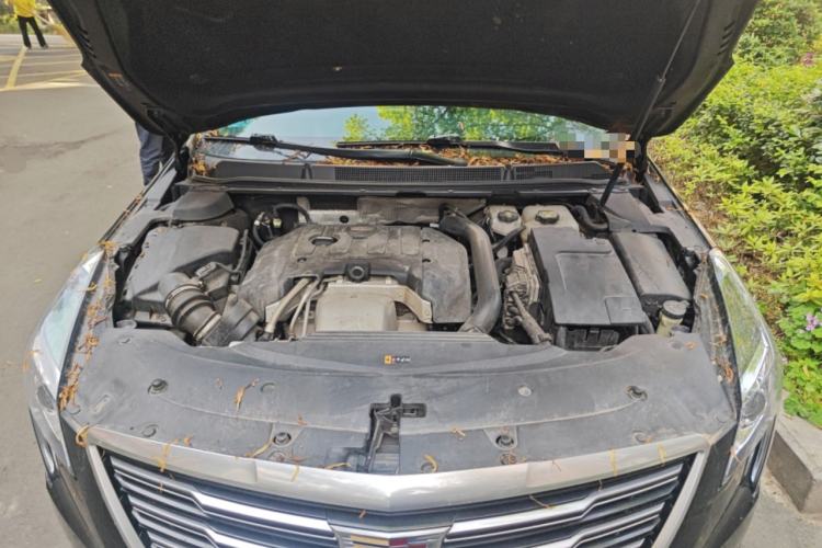 Used Cadillac XTS 2018 28T Elite Edition Engine Bay