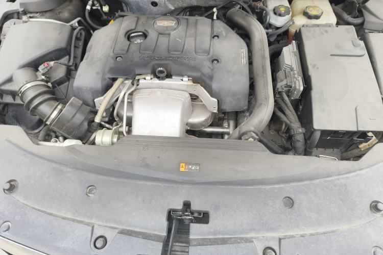 Used Cadillac XTS 2018 28T Elite Edition Engine Bay