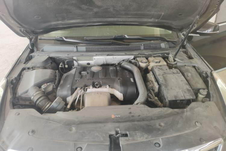 Used Cadillac XTS 2018 28T Elite Edition Engine Bay