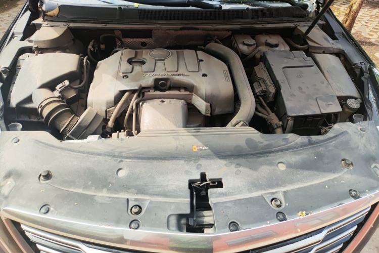 Used Cadillac XTS 2018 28T Elite Edition Engine Bay