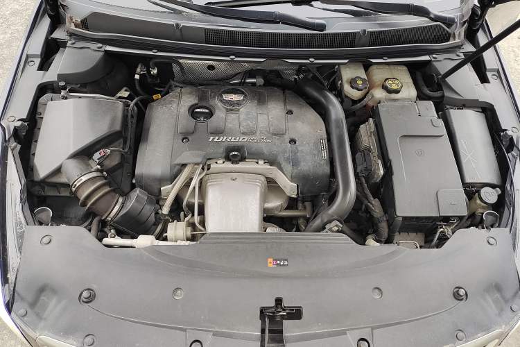 Used Cadillac XTS 2018 28T Elite Edition Engine Bay
