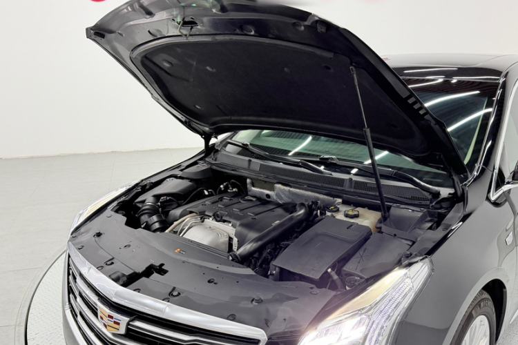 Used Cadillac XTS 2018 28T Tech Edition Engine Bay