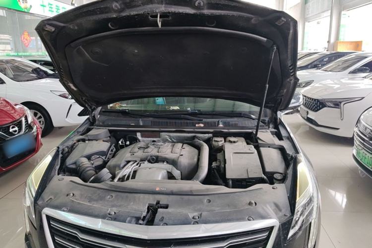 Used Cadillac XTS 2018 28T Tech Edition Engine Bay